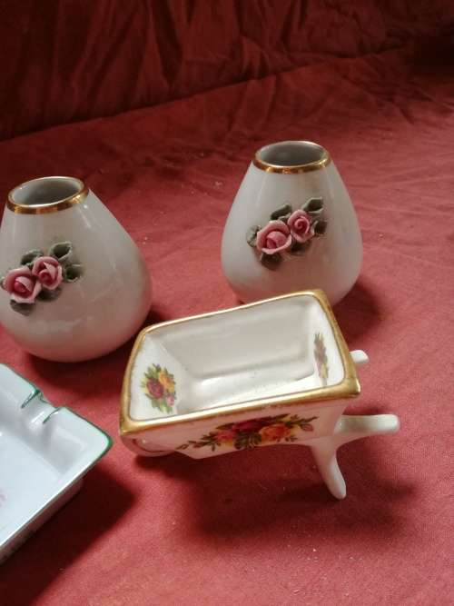 1 Lot royal albert etc reduced