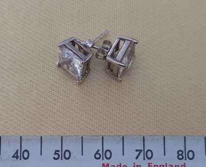 PAIR OF SQUARE WHITE CZ EAR STUDS SET IN STERLING SILVER
