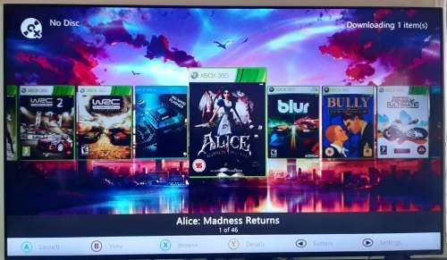 XBOX 360 Slim - 40+ games included - RGH3 Modded + 2 Controllers + Kinect + Wireless Steering Wheel