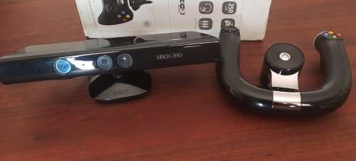 XBOX 360 Slim - 40+ games included - RGH3 Modded + 2 Controllers + Kinect + Wireless Steering Wheel