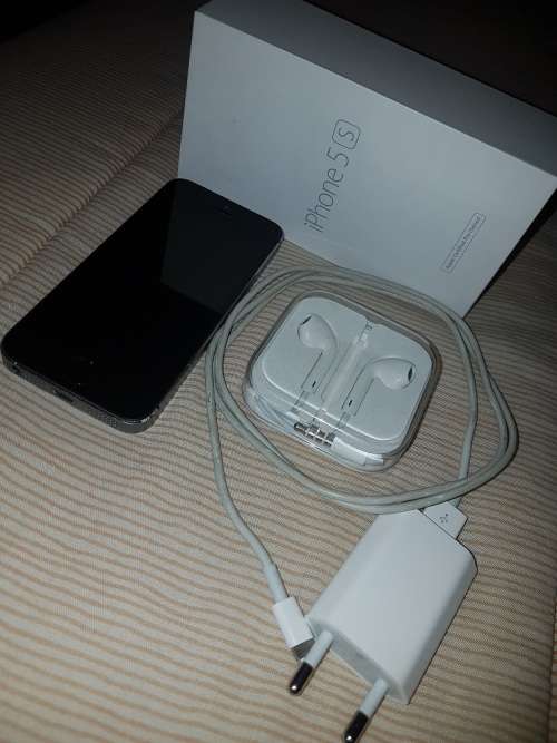 Apple iPhone 5s 16GB