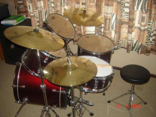 Pearl Target 5-Piece Drumset
