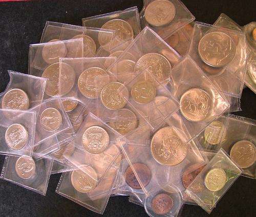 70 X UNC 1970 COINS STILL IN SAM BAGS BID FOR THE LOT