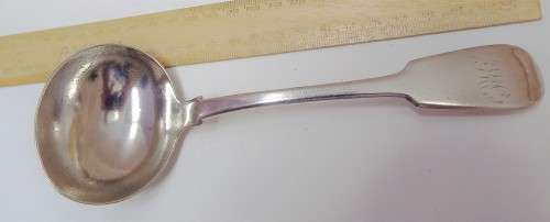 OU SILVER SOP LEPEL  64.1 GRAM  @R1 START