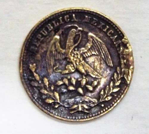 RARE ,, EARLY MEXICAN MILITARY BUTTON @R1 START