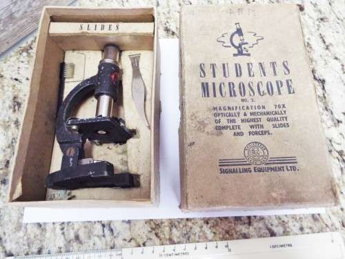 OLD STUDENTS MICROSCOPE IN ORIGIANAL BOX