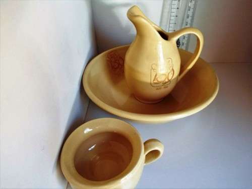 pragtige 3 stuk groot trek porselein stelletjie