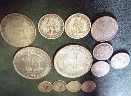 NICE 13 UNION SILVER COIN LOT