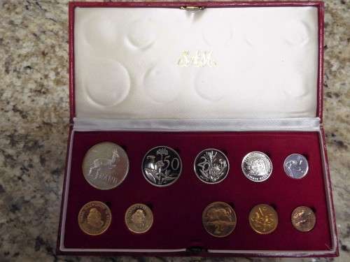 NICE 1980 proof set with gold