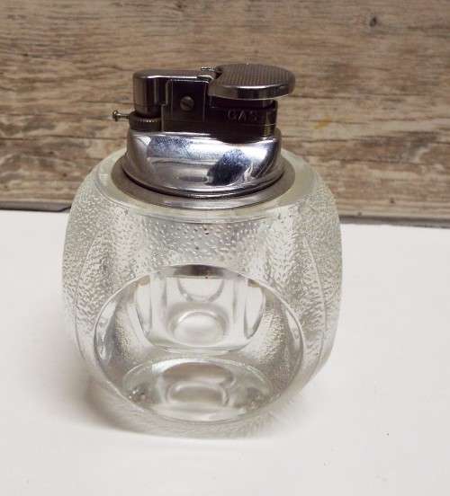 NICE vintage glass table LIGHTER  ,,,