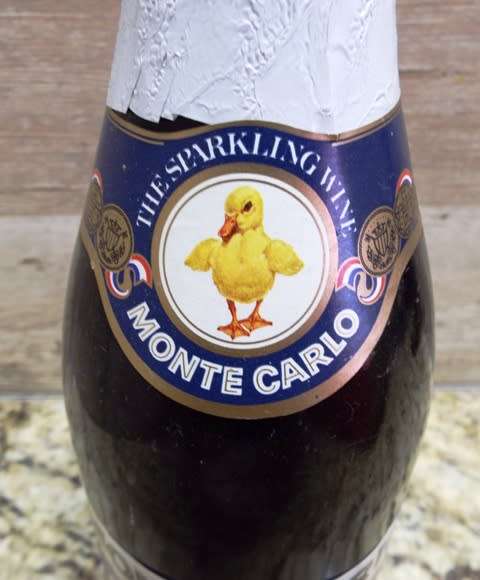VINTAGE SUPER RARE ,,,MONTE CARLO BABY DUCK ,,WOW   ,,,BOTTLED IN THE 1970s