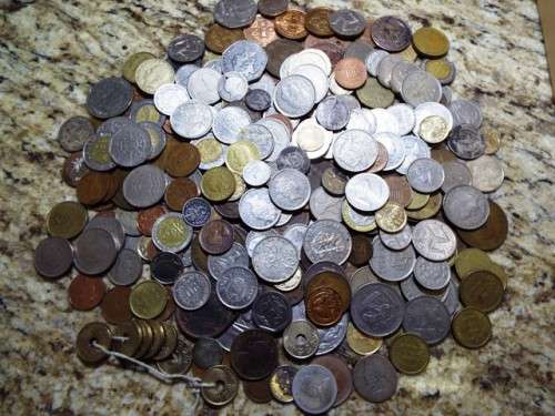 NICE 1,5 KG OF UNSORTED WORLD COINS