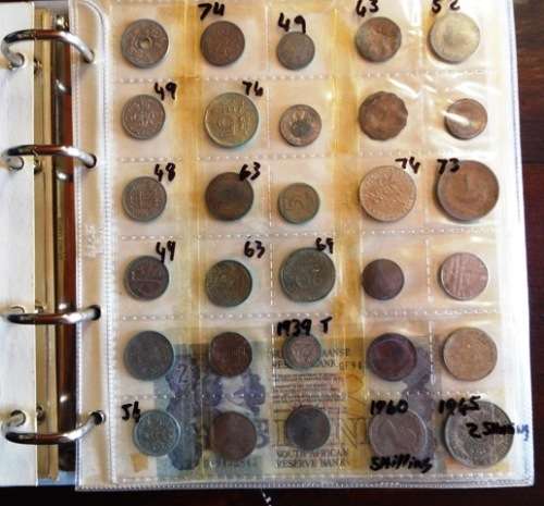 WOW FILE FULL OF SILVER COINS @R1 START