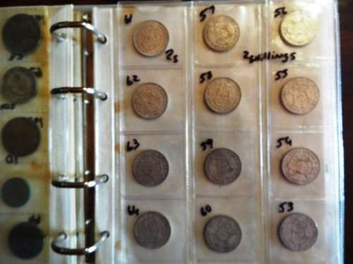 WOW FILE FULL OF SILVER COINS @R1 START