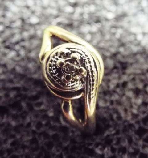 SOLID 9CT RING