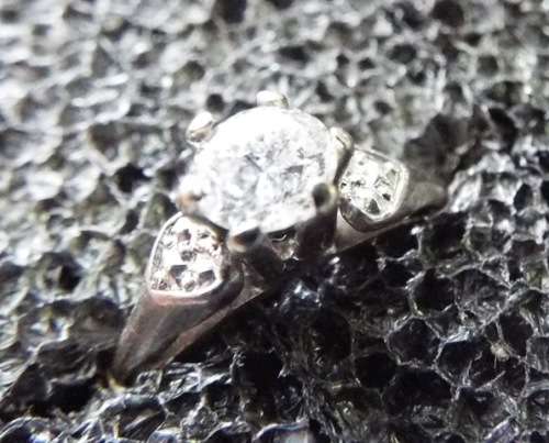 OLD SCOOL ,SUPER NICE ENGAGEMENT/WEDDING RING WITH REAL 4.5MM DIAMOND 18CT GOLD