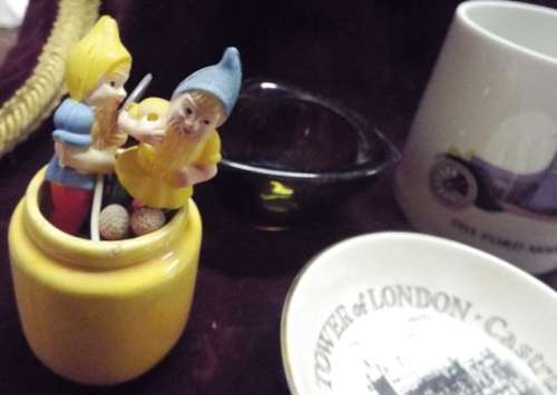 NICE,,,,vintage JOB LOT