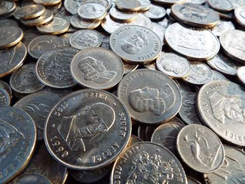 WOW OVER 500  South Africa nickel lot 5c 10c 20c 50c andR1 ,,, as 1 big lot