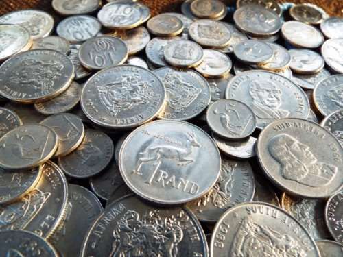 WOW OVER 500  South Africa nickel lot 5c 10c 20c 50c andR1 ,,, as 1 big lot