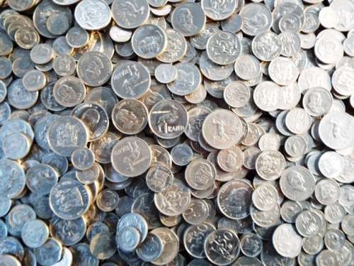 WOW OVER 500  South Africa nickel lot 5c 10c 20c 50c andR1 ,,, as 1 big lot