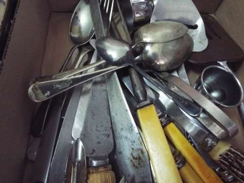 OVER 100 ITEMS ON R1 START