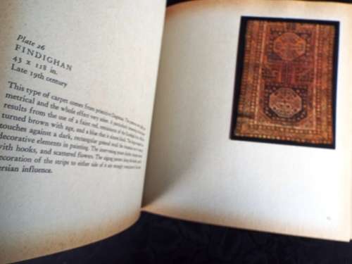 ORIENTAL Carpets & Rugs ~ Thames and Hudson ~ Collectable book.  ,for the collector RARE FOUND