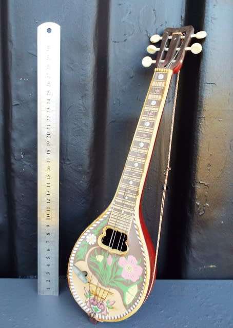 vintage wall hanging banjo