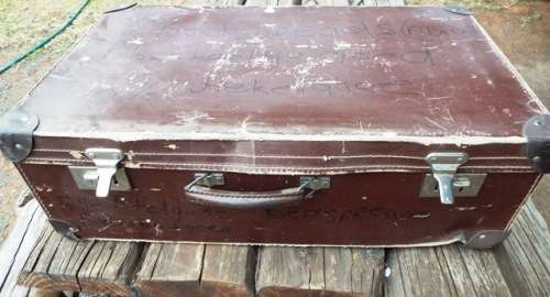 WOW vintage stuff in big case lots of new vintage items in boxes as 1 lot