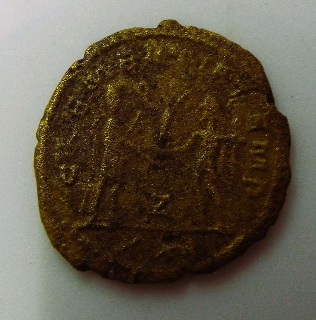 RARE Ancient Roman  Coin Maximianus 286 - 305 Ad Maximianus Receiving Victory