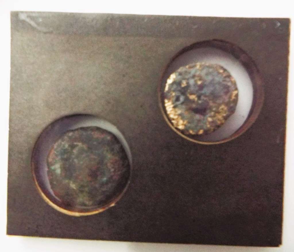 RARE Ancient Roman  Coins (i can not see whats on them )