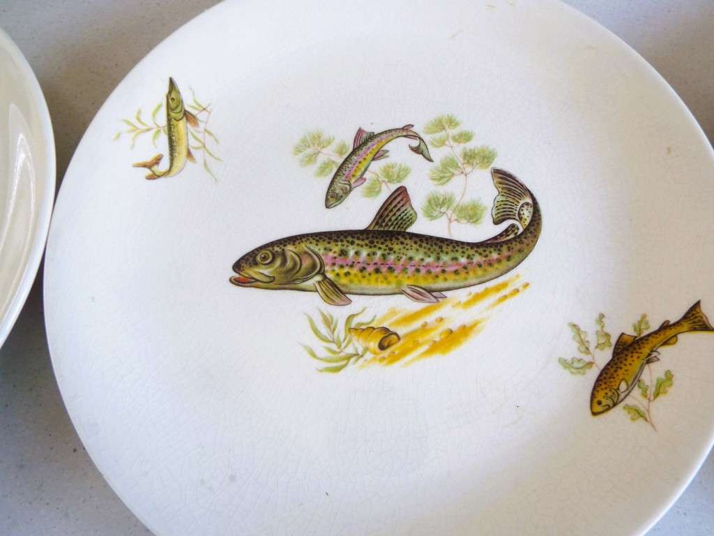 Antique Crown Devon Fieldings Fish Plates ,, Made In England x6