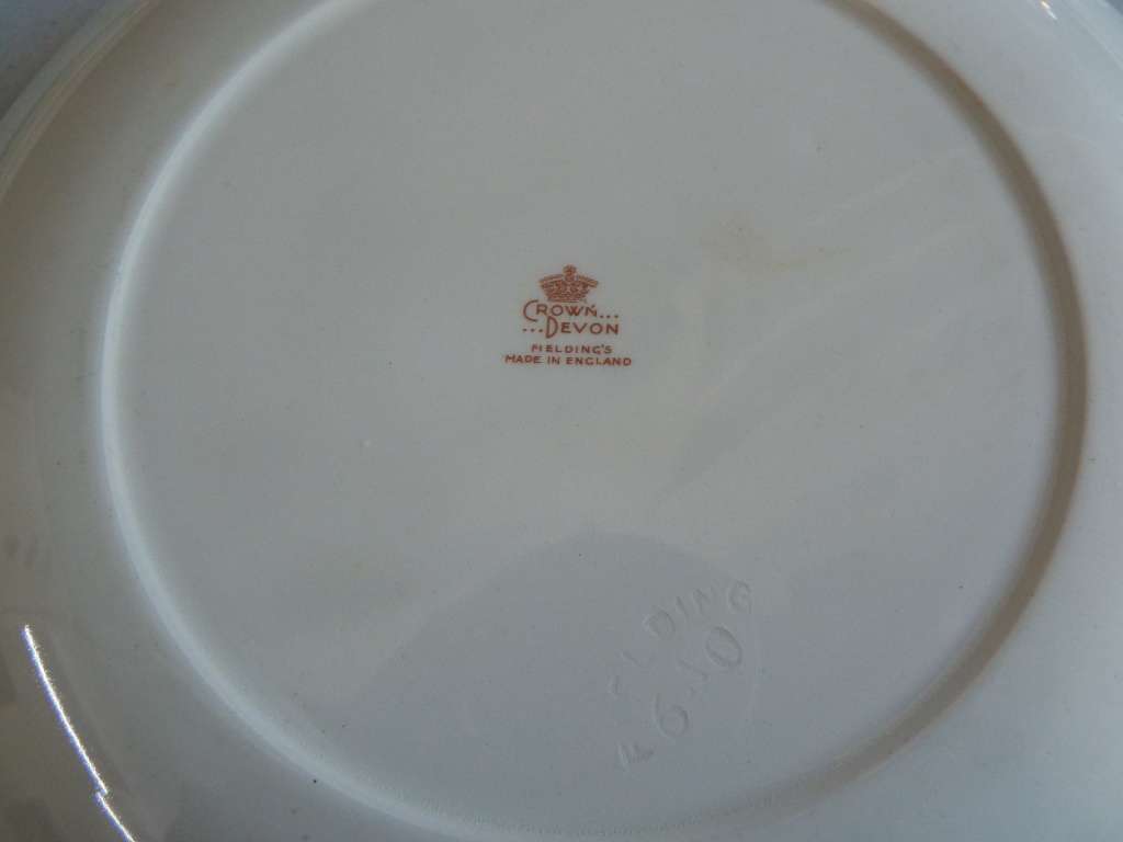 Antique Crown Devon Fieldings Fish Plates ,, Made In England x6