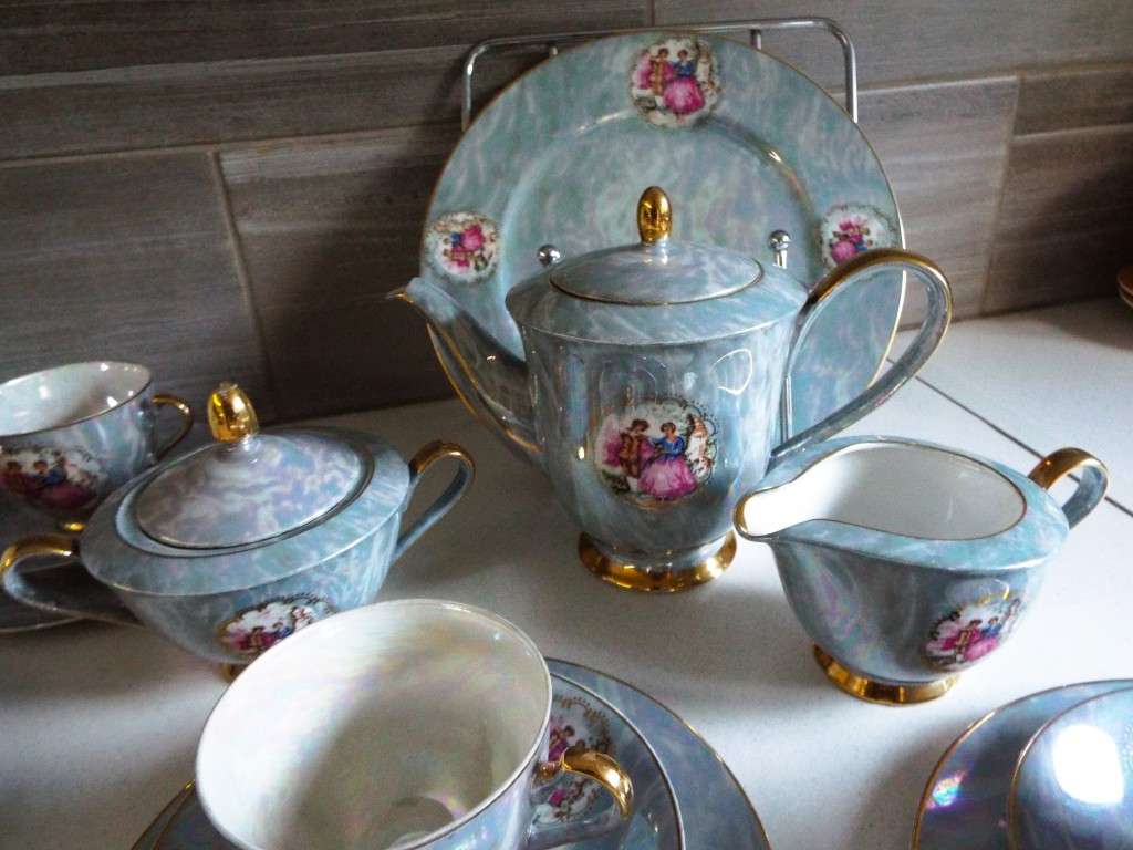 Vintage Tea Set  4  Trios, Milk Jar, Sugar Bowl, Tea Pot and Cake Plate (mother of pearl)