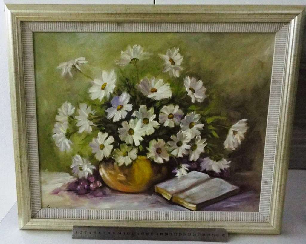 Beautiful!!  Big Still life OIL framed, signed by artist