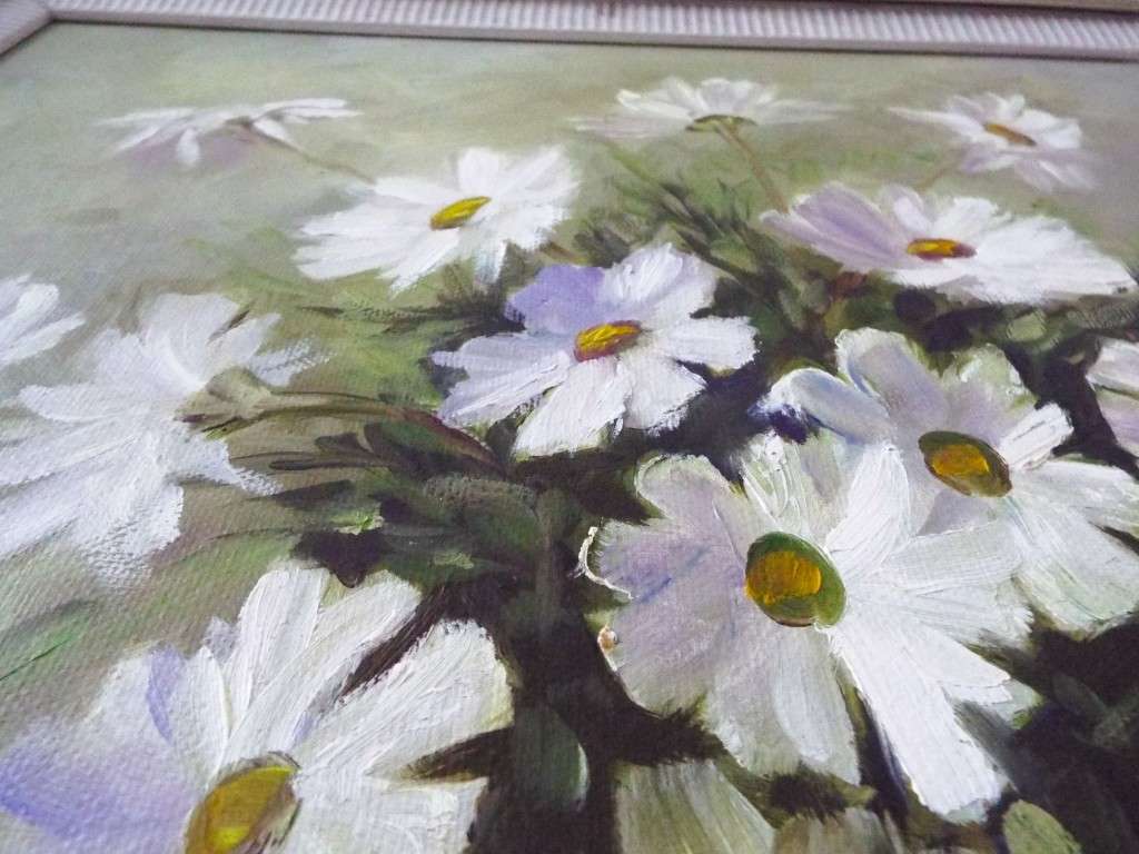 Beautiful!!  Big Still life OIL framed, signed by artist