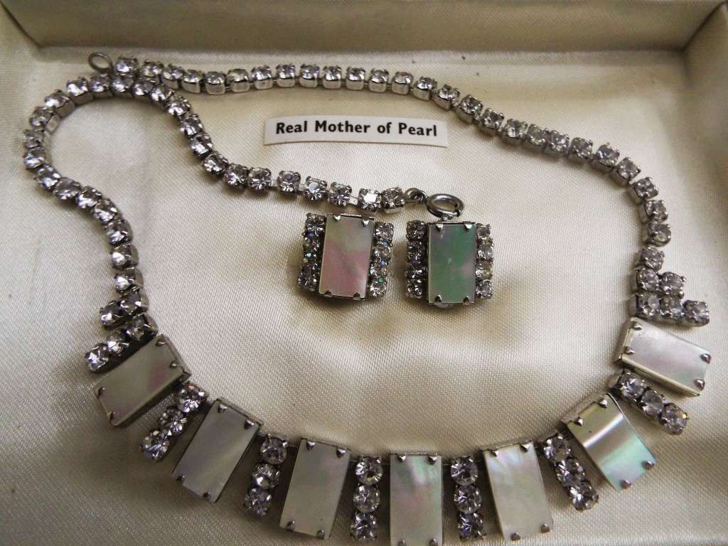 vintage Jaytee real mother of pearl set