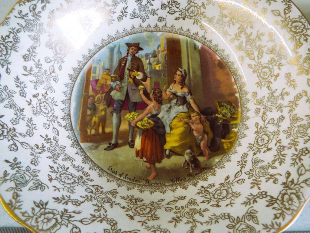 RARE , Johnson Bros,  Bowls  set of 7 golden gilt