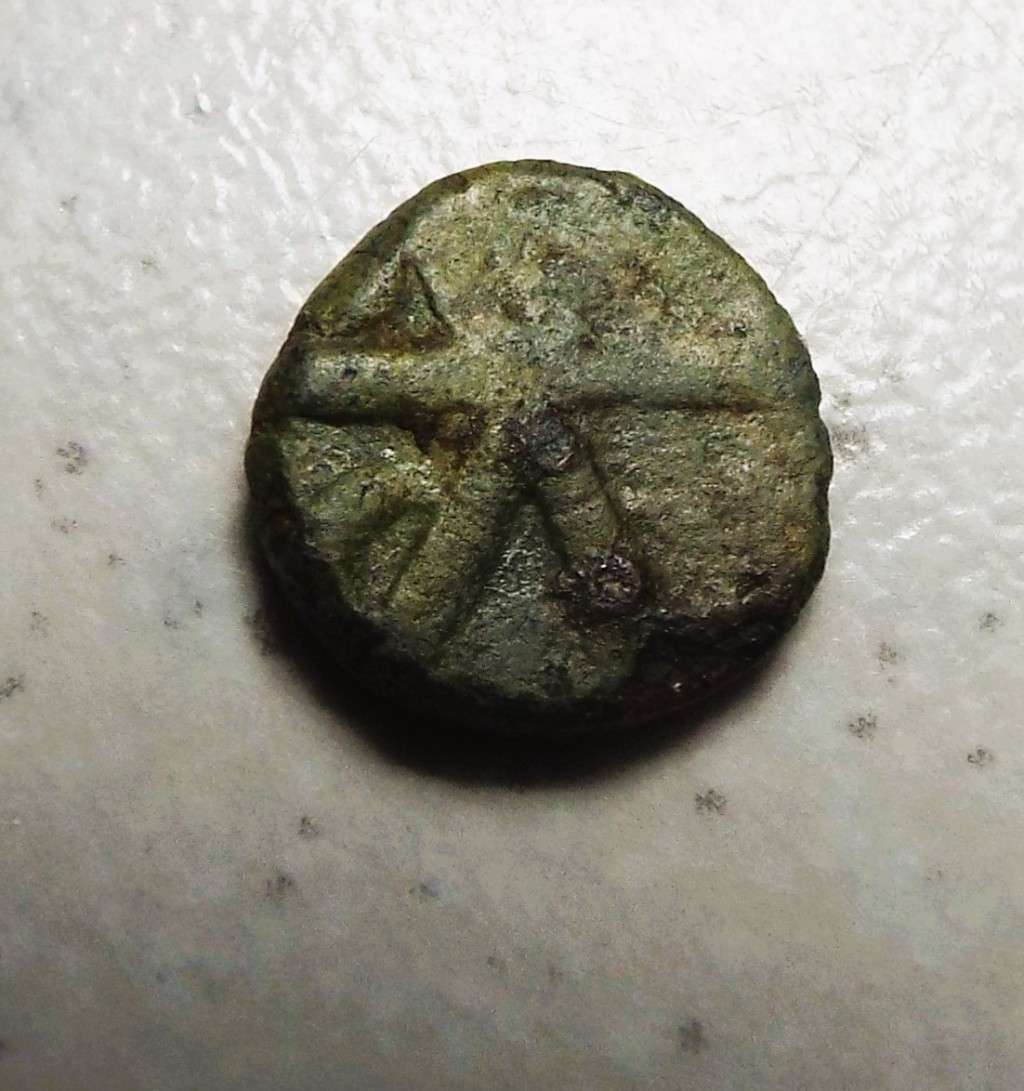 RARE Ancient Roman  Coin ,,,2000 year old coin (H)