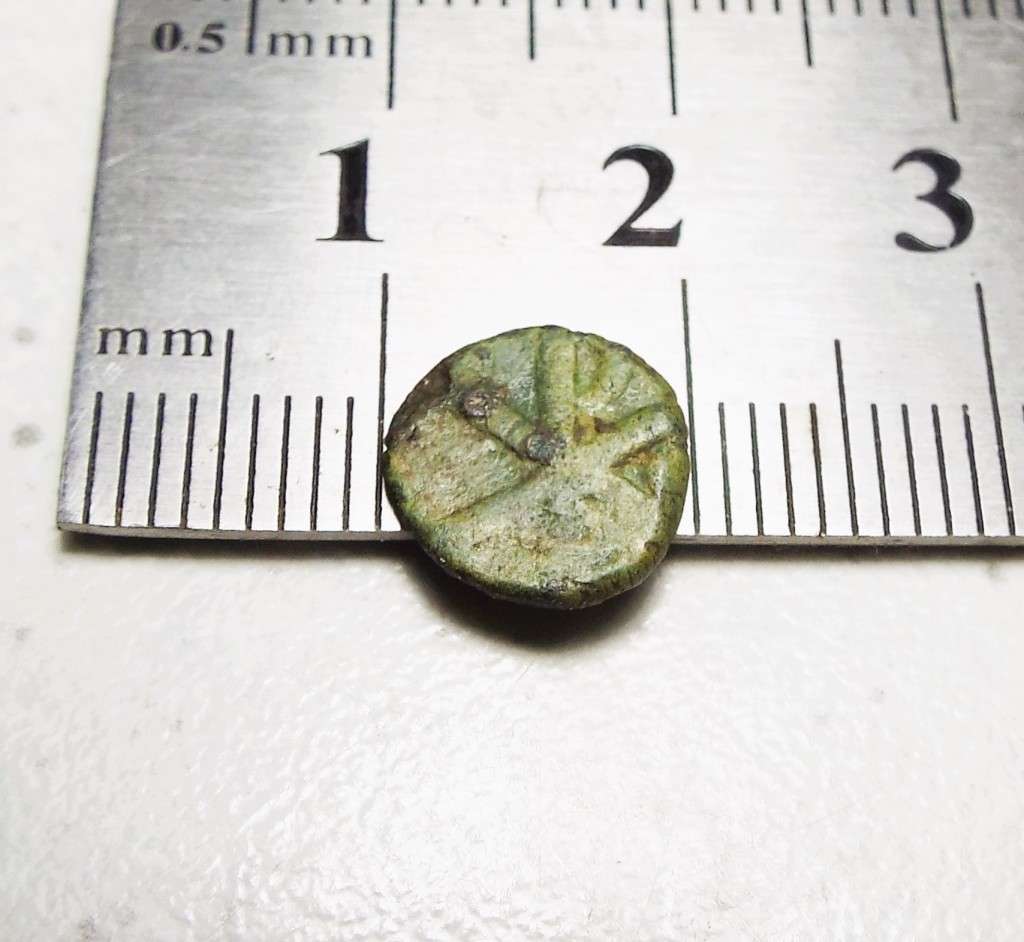 RARE Ancient Roman  Coin ,,,2000 year old coin (H)
