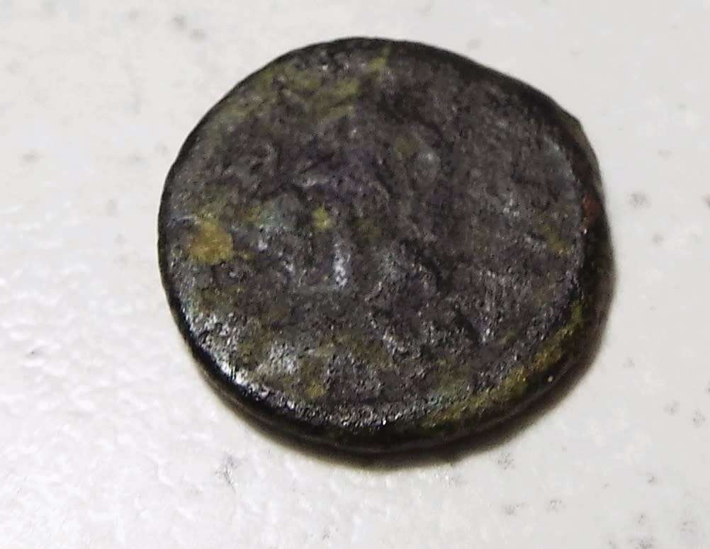 RARE Ancient Roman  Coin ,,,2000 year old coin (J)