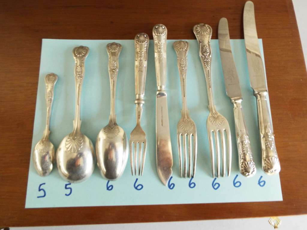 RARE 54 PIECE SILVER PLATE MAPPIN & WEBB , PATTERN CUTLERY CANTEEN SET