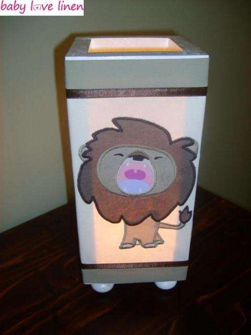 "Mighty Lion" Appliqued Covered Lantern