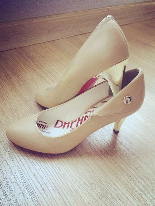 DAFHNE-LEATHER SHOES Sexy PINK tread Golden heel EUR36