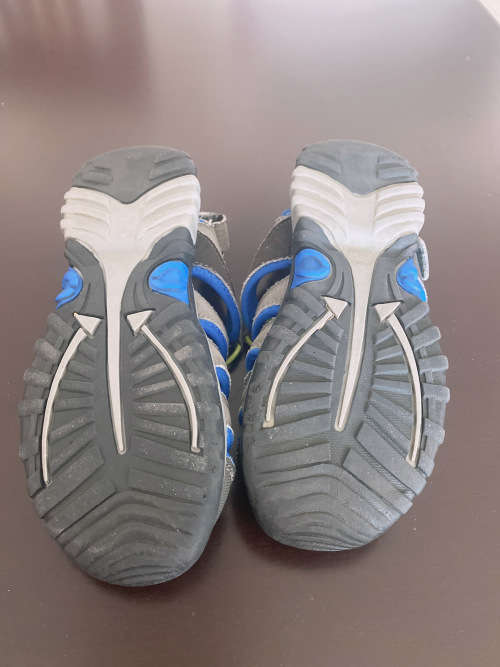 Hi-Tec Summer Shoes for Boy US2  EU32