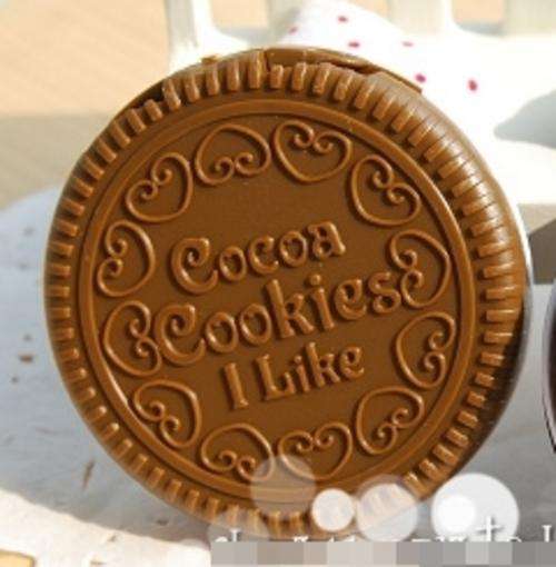 Crazy Auction from R1--Give you Surprise VALENTINE GIFT- COOKIE MIRROR (comb inside)