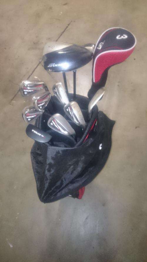 DUNLOP SPORT golf clubs and bag READY TO PLAY!!! Right-handed.