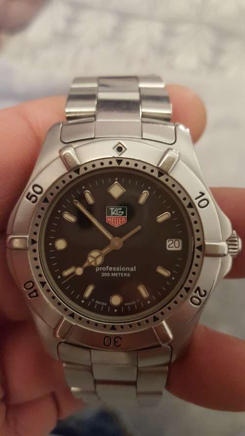 Tag Heuer Professional (Pre-Owned) Mens