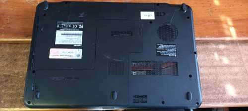 TOSHIBA C660 LAPTOP. FAST AND CLEAN!
