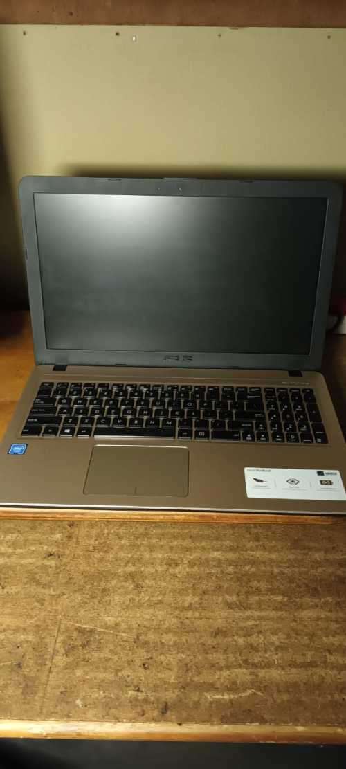 ASUS VIVOBOOK X540 (PLEASE READ BEFORE YOU BID)