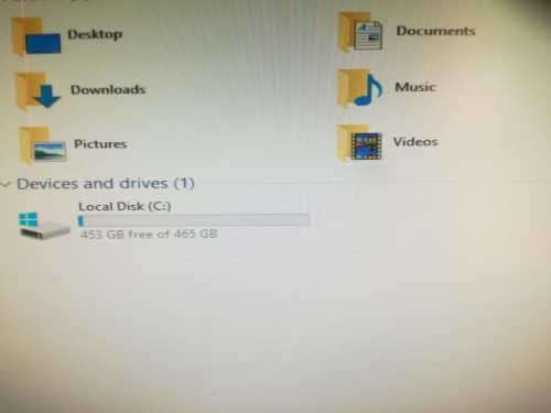 GIGABYTE i3 COMPUTER